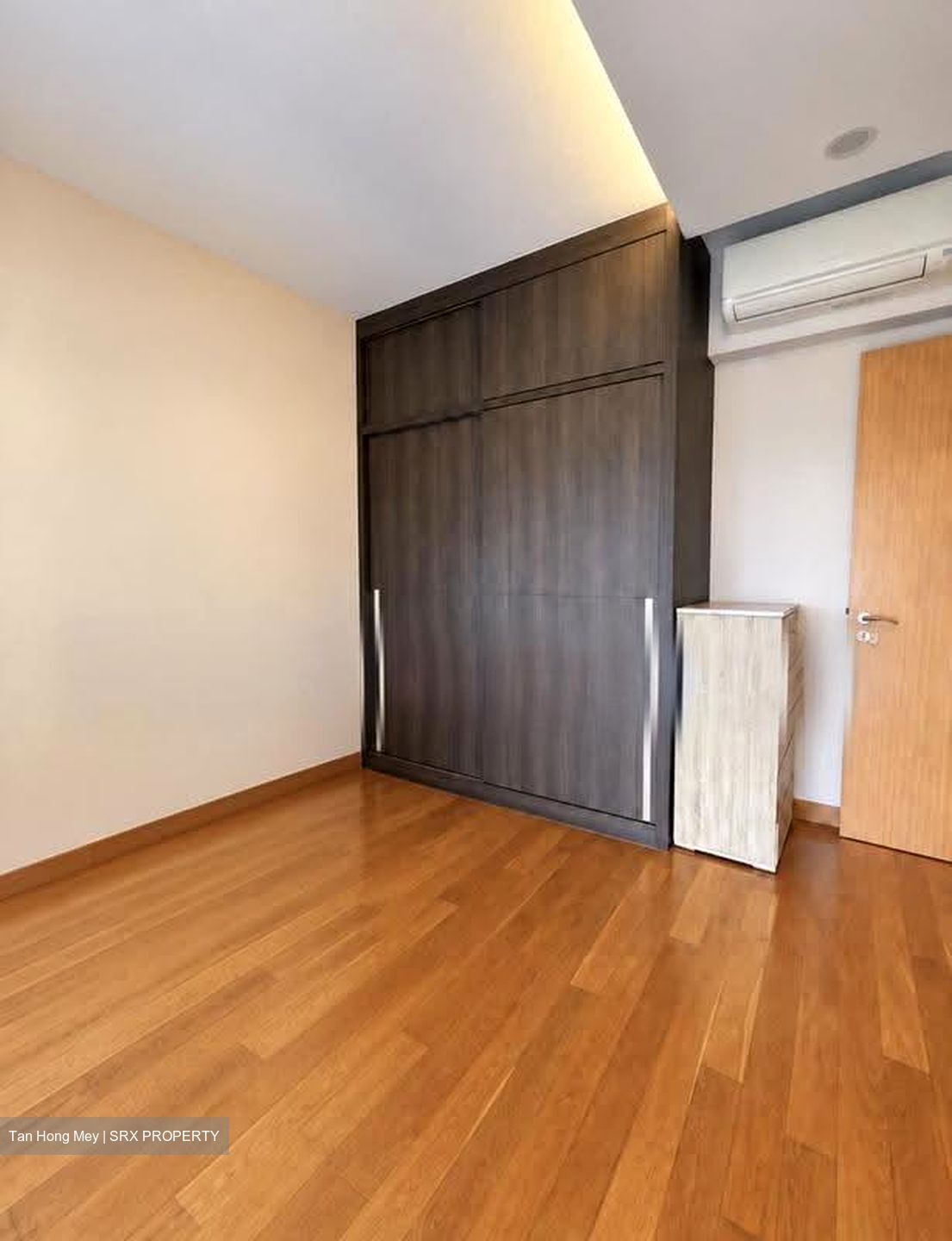 Eight Riversuites (D12), Condominium #618611191